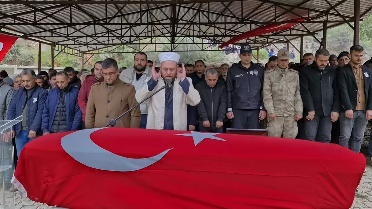 Yayladağı'nda Polis Memuru Kalp Krizinden Vefat Etti